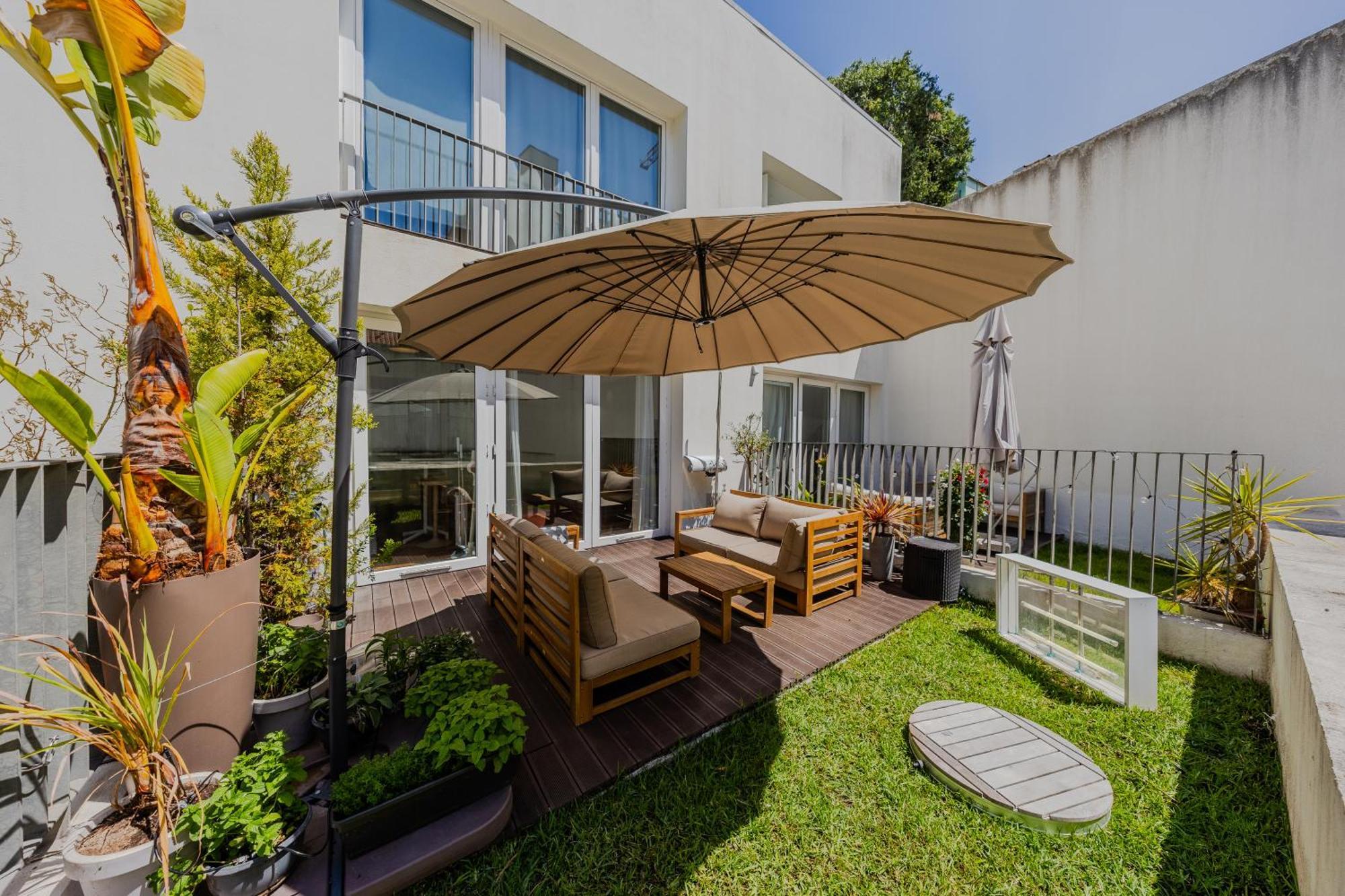 Luxury Garden *